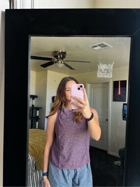 Sleeveless Heathered Purple Tank Top - Women's Casual Scoop Neck